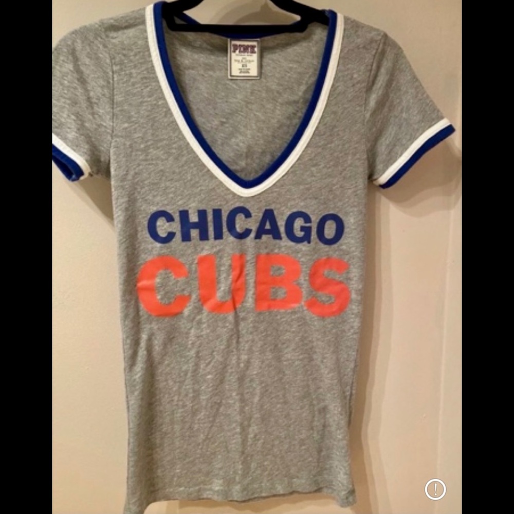 Victoria’s Secret Pink Chicago Cubs shirt. Sold out. Size XS